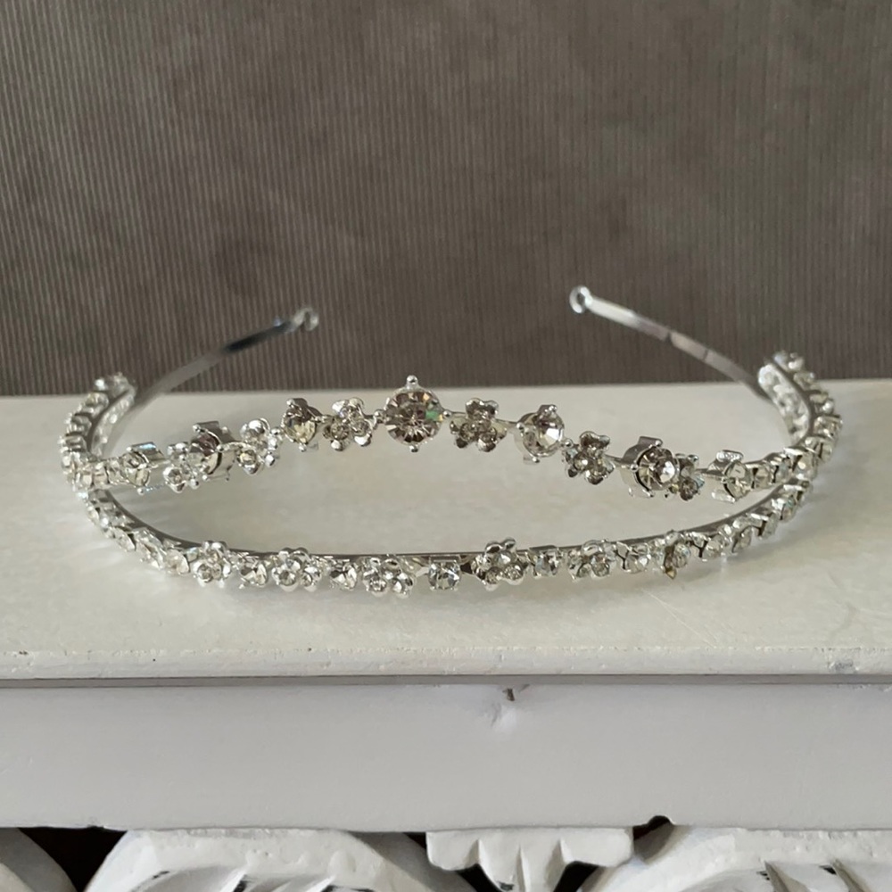 Stunning tiara/headband